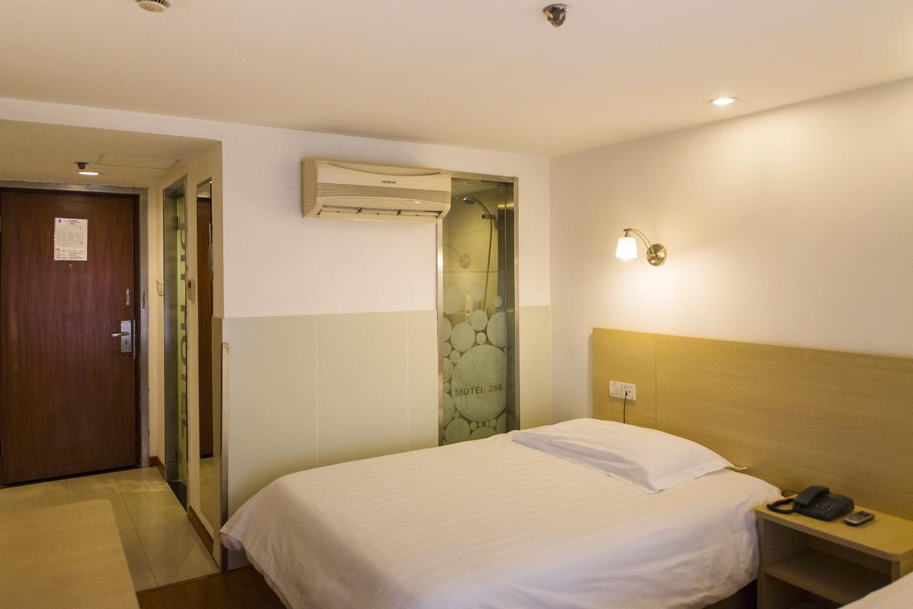 Motel Shanghai Sinan Road Екстериор снимка