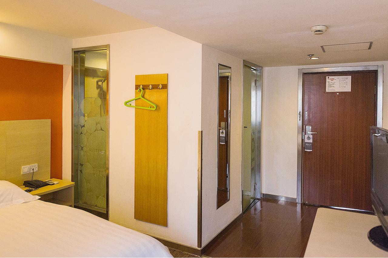 Motel Shanghai Sinan Road Екстериор снимка