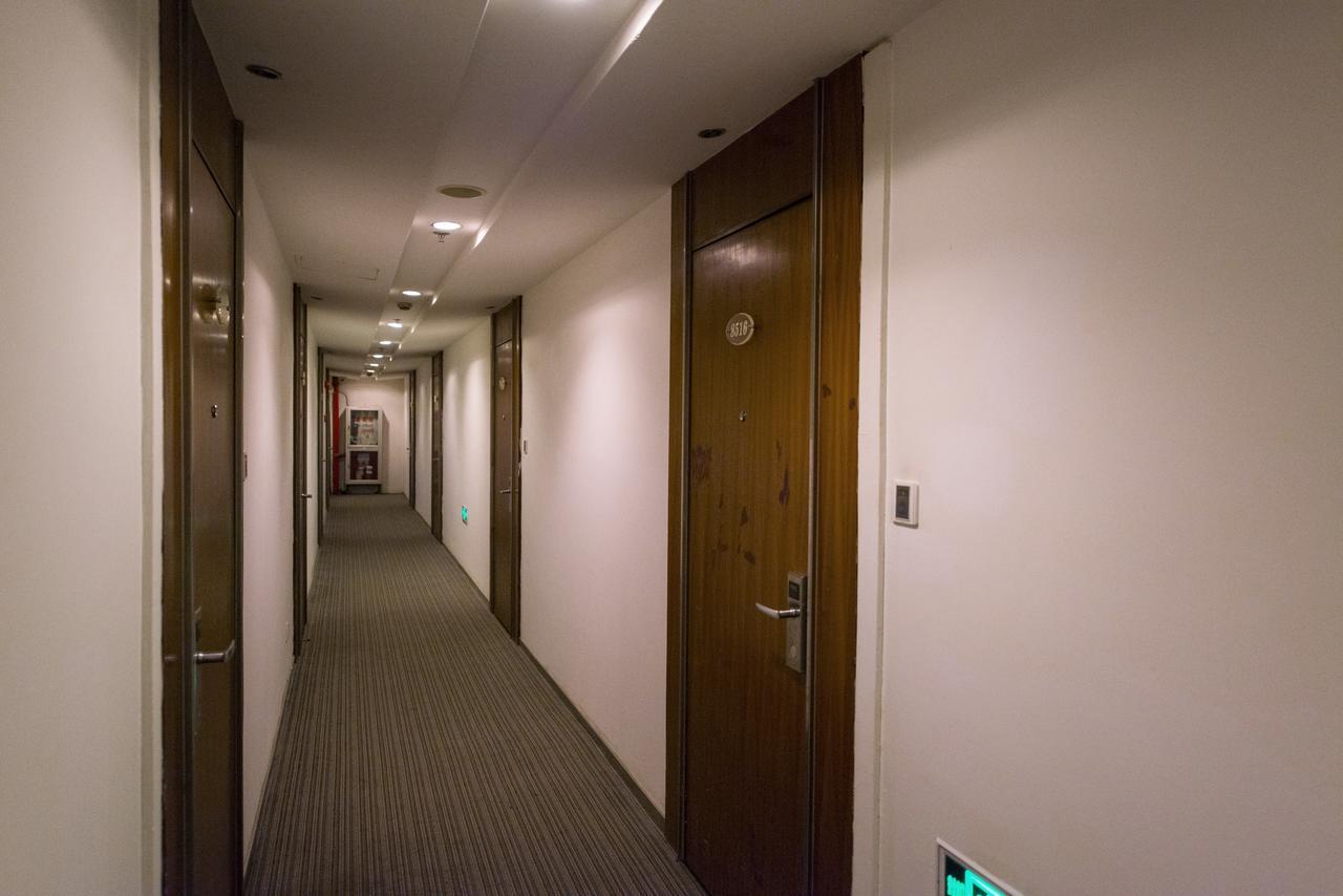 Motel Shanghai Sinan Road Екстериор снимка