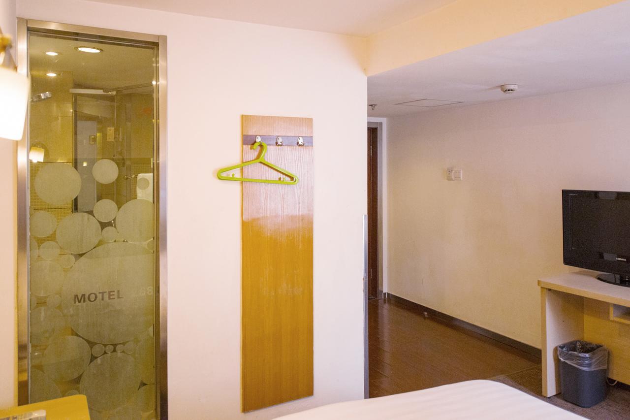 Motel Shanghai Sinan Road Екстериор снимка