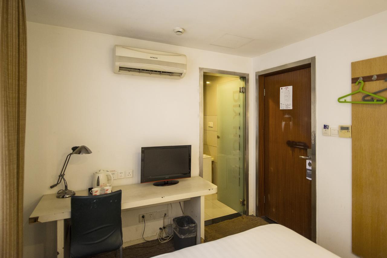 Motel Shanghai Sinan Road Екстериор снимка
